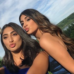 Meet your Posher, Daniela